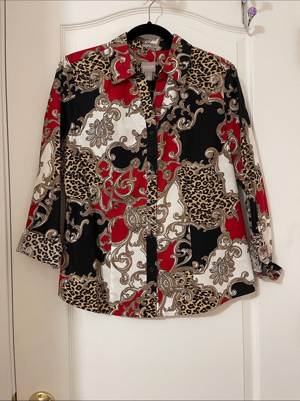 Chico’s Vintage Scrolls Lorena top size 1 NWT
